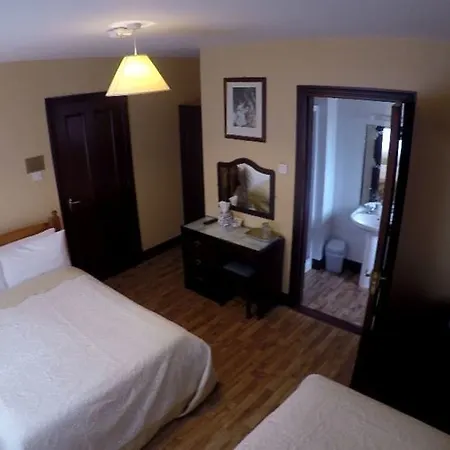Oda ve Kahvaltı Castleview Golf Course Galway